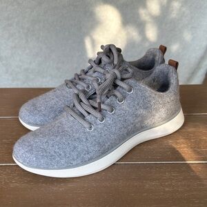 Dr. Scholl’s Gray Wool FreeStep Sneakers Women’s size 9